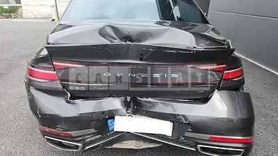 2022 GENESIS G90