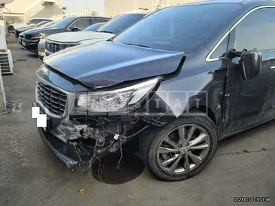 Photo 1 of 40: 2019 Kia Carnival, VIN KNAMC81ABKS461478 — Korean insurance auction