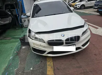 Photo 1 of 31: 2017 BMW Active Tourer — Korean insurance auction