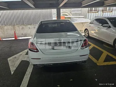 Photo 1 of 7: 2017 Mercedes-Benz E220 d 4Matic — Korean insurance auction