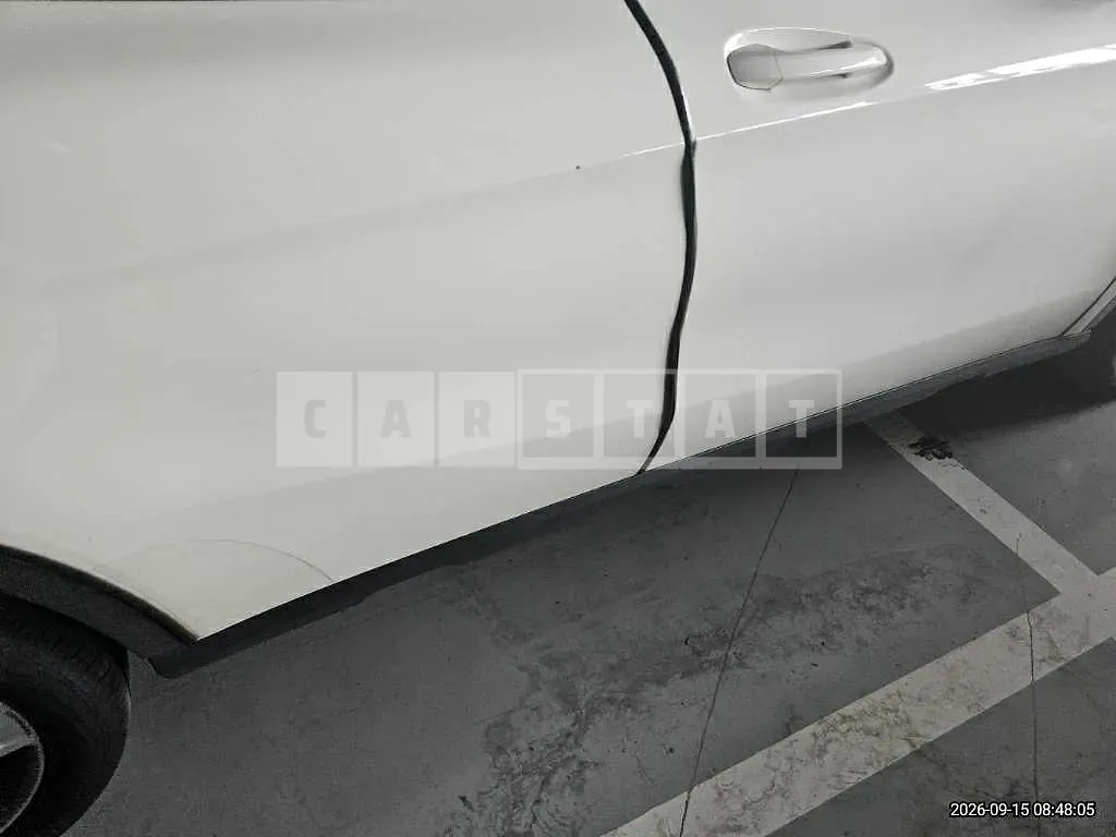Photo 2 of 23: 2017 Mercedes-Benz GLA220 — Korean insurance auction