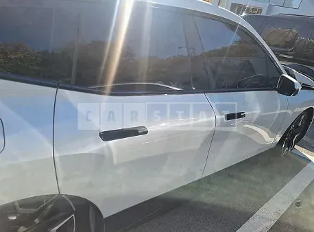 Photo 2 of 46: 2023 BMW iX xDrive50, VIN WBY21CF06PCL89703 — Korean insurance auction