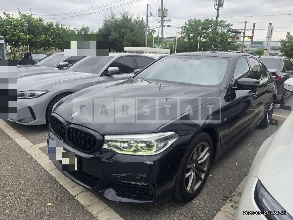 Photo 2 of 26: 2017 BMW 530i xDrive — Korean insurance auction