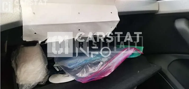 Photo 2 of 42: 2019 Audi A4 40 TFSI, VIN WAUZZZF4XKA119423 — Korean insurance auction