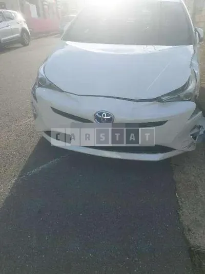 Photo 1 of 7: 2018 Toyota Prius — Korean insurance auction