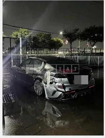 Photo 3 of 3: 2017 Kia Stinger — Korean insurance auction