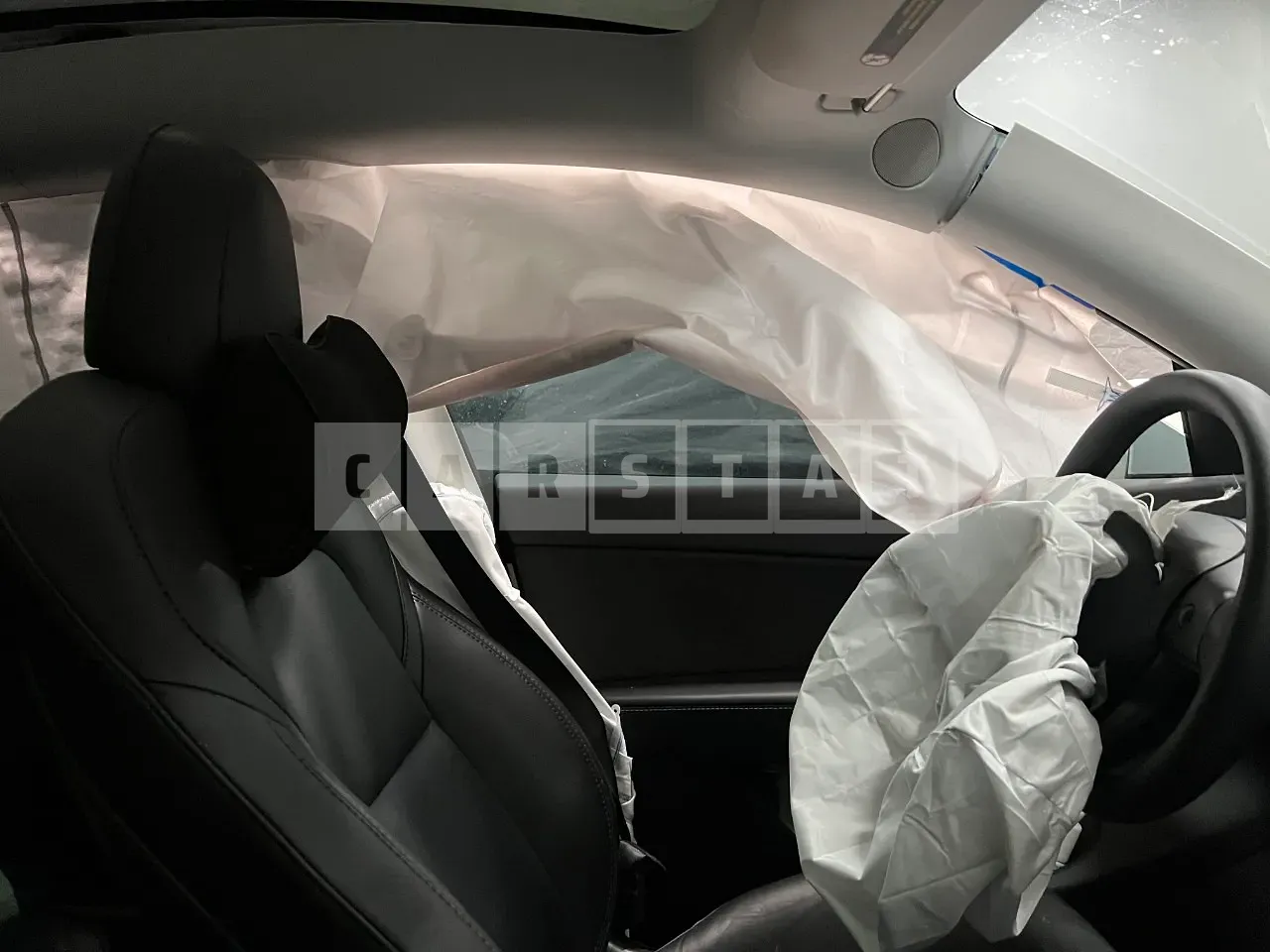 Photo 2 of 6: 2021 Tesla Model Y Standard Range, VIN 5YJYGDED2MF176475 — Korean insurance auction
