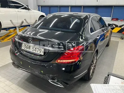 Photo 1 of 21: 2015 Mercedes-Benz C220 BlueTec, VIN WDDWF0EB3FF145905 — Korean insurance auction
