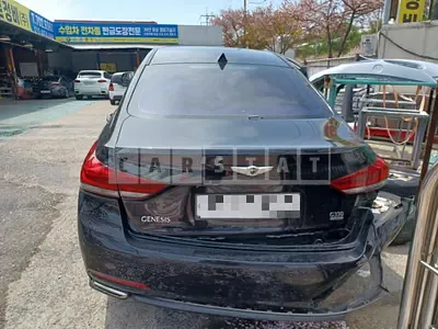 Photo 1 of 9: 2015 Genesis 330 — Korean insurance auction