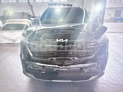 Photo 1 of 19: 2025 Kia Sorento — Korean insurance auction
