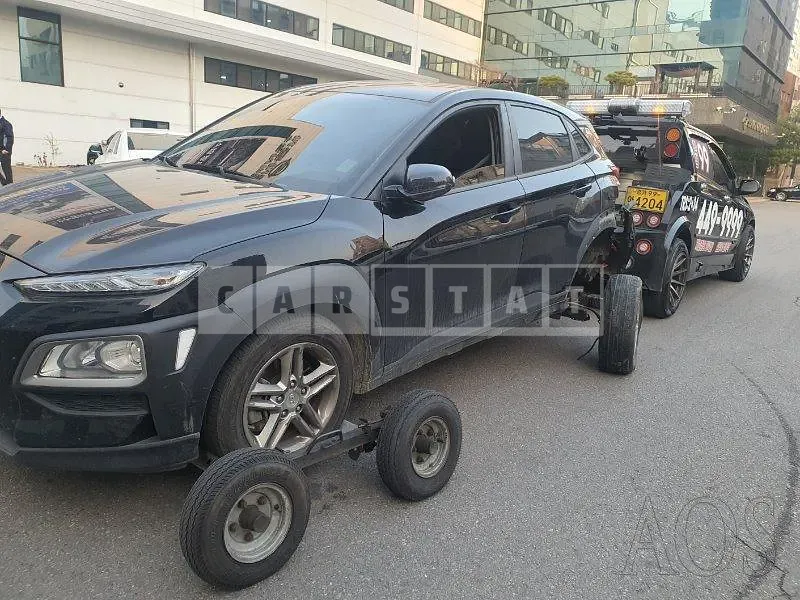 Photo 2 of 21: 2018 Hyundai Kona, VIN KMHK6815GJU080961 — Korean insurance auction