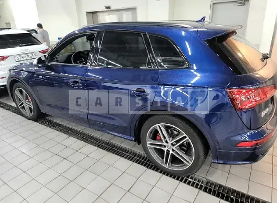 Photo 2 of 42: 2020 Audi SQ5 TDI, VIN WAUZZZFY0L2086527 — Korean insurance auction