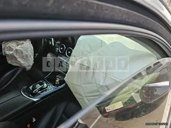Photo 2 of 9: 2015 Mercedes-Benz C220 BlueTec — Korean insurance auction