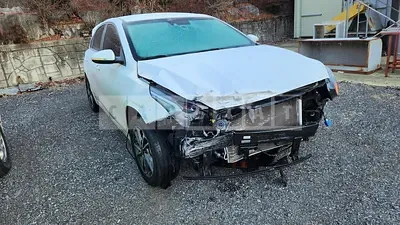 Photo 1 of 8: 2023 Kia Kz — Korean insurance auction