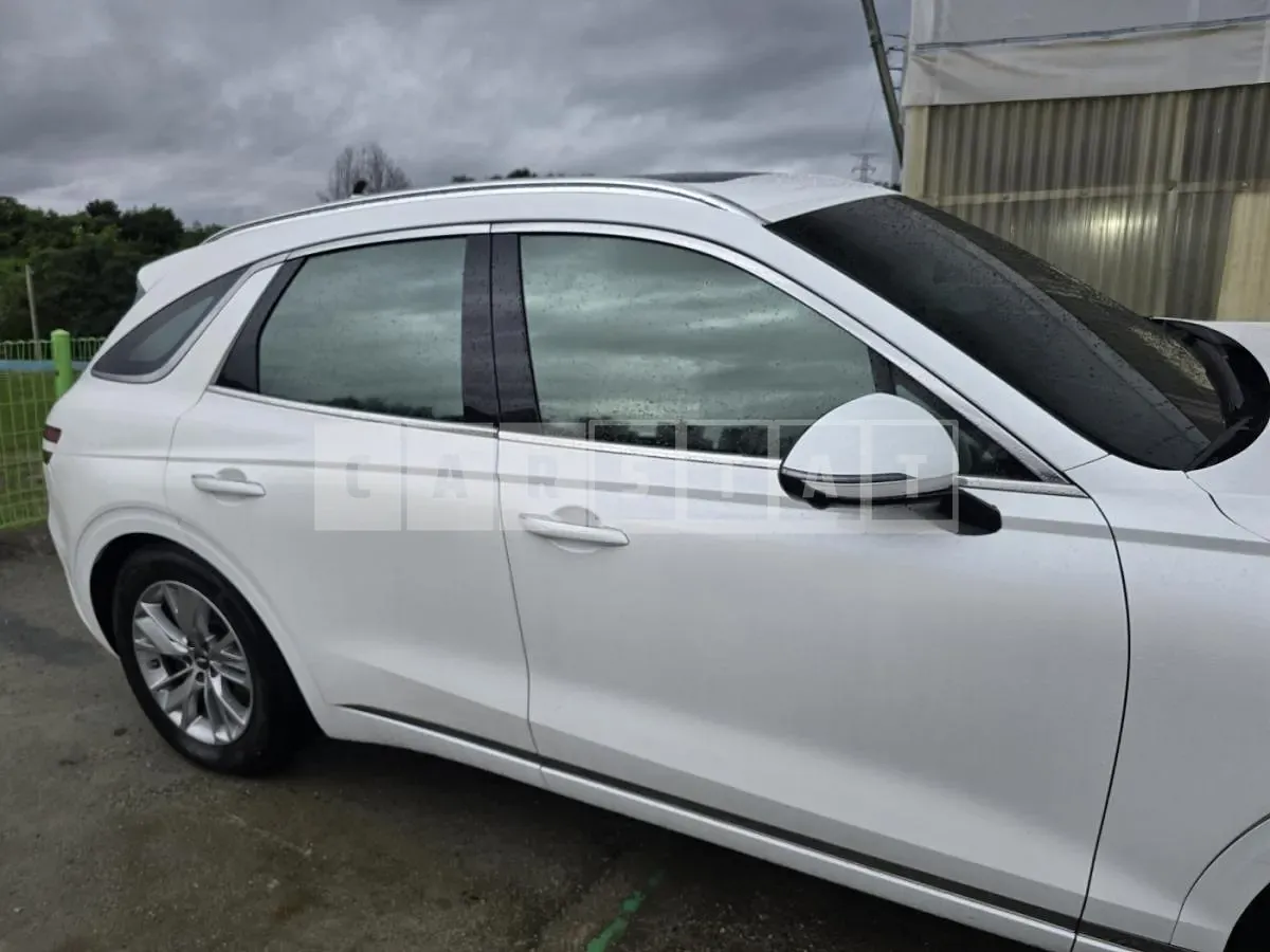 Photo 2 of 15: 2021 Genesis GV70 — Korean insurance auction
