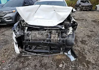 Photo 1 of 17: 2019 Hyundai Tucson, VIN KMHJ581ABKU833242 — Korean insurance auction