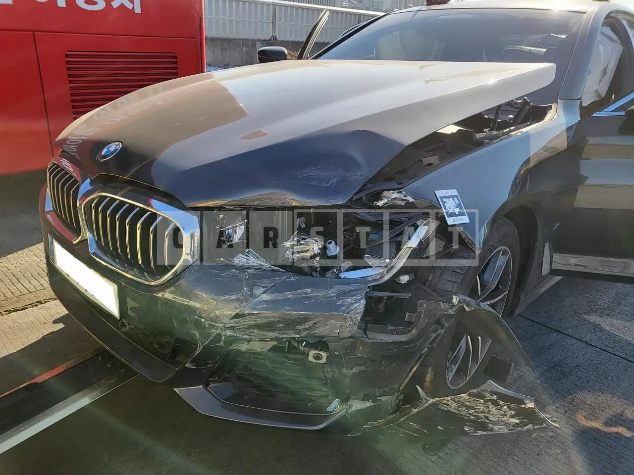 Photo 2 of 12: 2022 BMW 520i, VIN WBA11BH07PCL49552 — Korean insurance auction