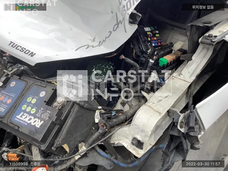 Photo 2 of 15: 2016 Hyundai Tucson, VIN KMHJ3815GGU155616 — Korean insurance auction