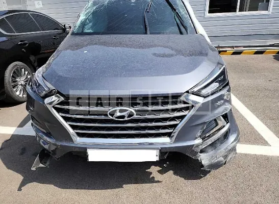 Photo 2 of 9: 2020 Hyundai Tucson, VIN KMHJ3812GLU289063 — Korean insurance auction