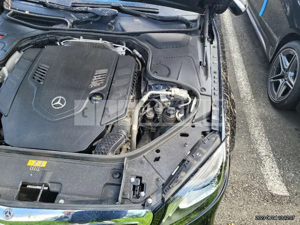 Photo 2 of 26: 2019 Mercedes-Benz S560 4Matic L, VIN WDDUG8GB5KA436140 — Korean insurance auction