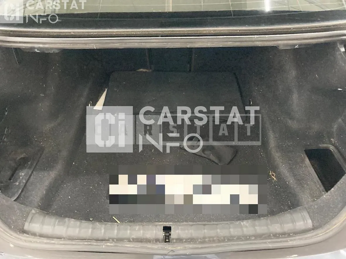 Photo 2 of 7: 2019 BMW 520d xDrive M Sport Package, VIN WBAJF5106KWW40158 — Korean insurance auction