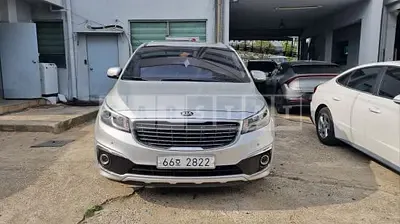 Photo 1 of 15: 2016 Kia Carnival — Korean insurance auction