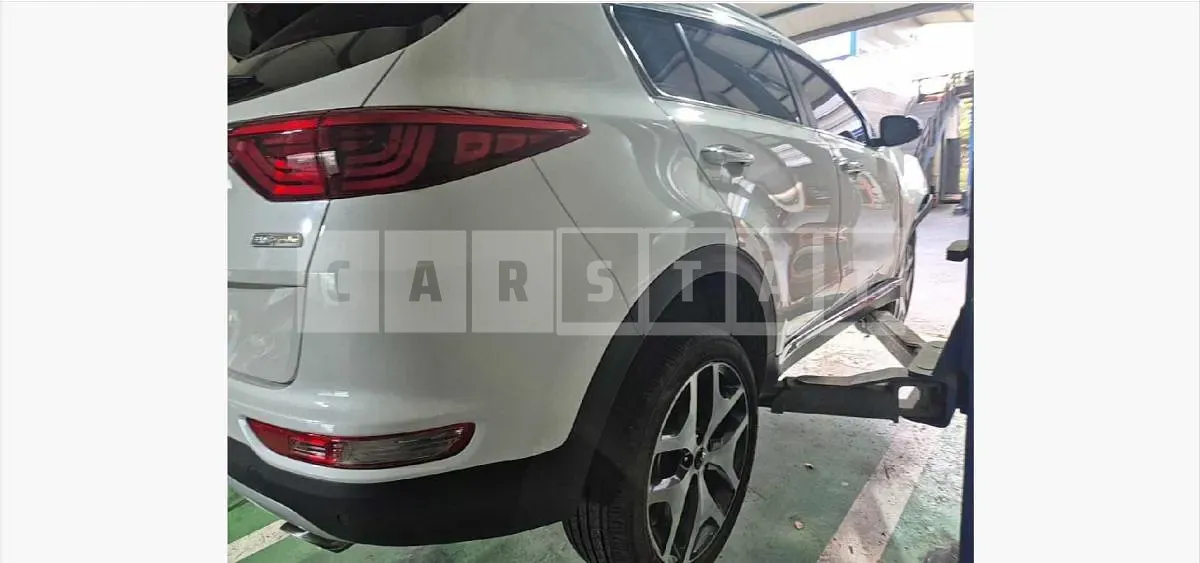 Photo 2 of 15: 2016 Kia The SUV Sportage (2WD), VIN KNAPM813BHK213333 — Korean insurance auction