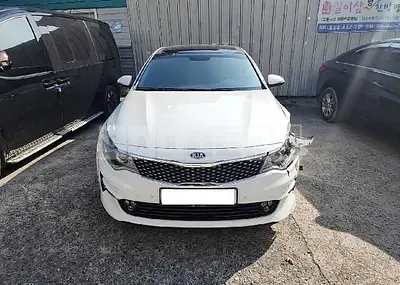 Photo 1 of 16: 2016 Kia K5, VIN KNAGU415GGA000657 — Korean insurance auction
