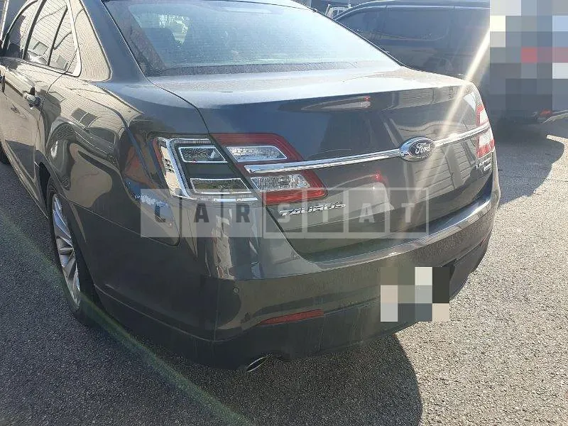 Photo 2 of 8: 2015 Ford Taurus — Korean insurance auction