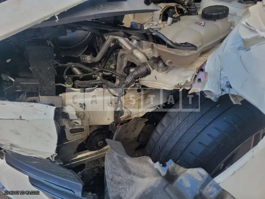 Photo 2 of 9: 2020 Mercedes-Benz GLA250 4Matic, VIN W1N4N4HB6LJ152646 — Korean insurance auction