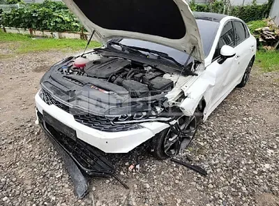 Photo 1 of 12: 2020 Kia K5 2.0 — Korean insurance auction