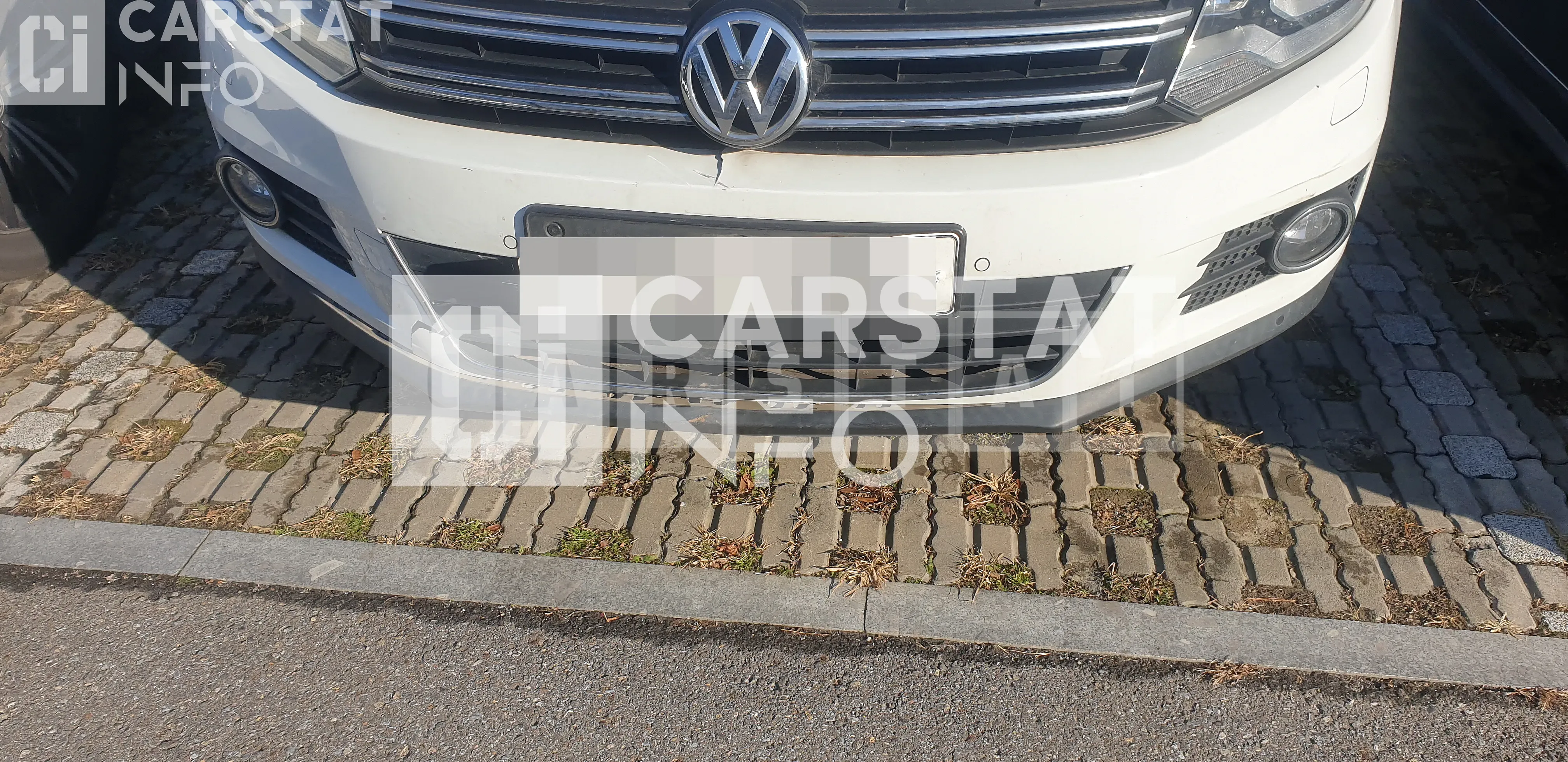 Photo 2 of 7: 2016 Volkswagen Tiguan 2.0 TDI BMT, VIN WVGZZZ5NZGW093523 — Korean insurance auction