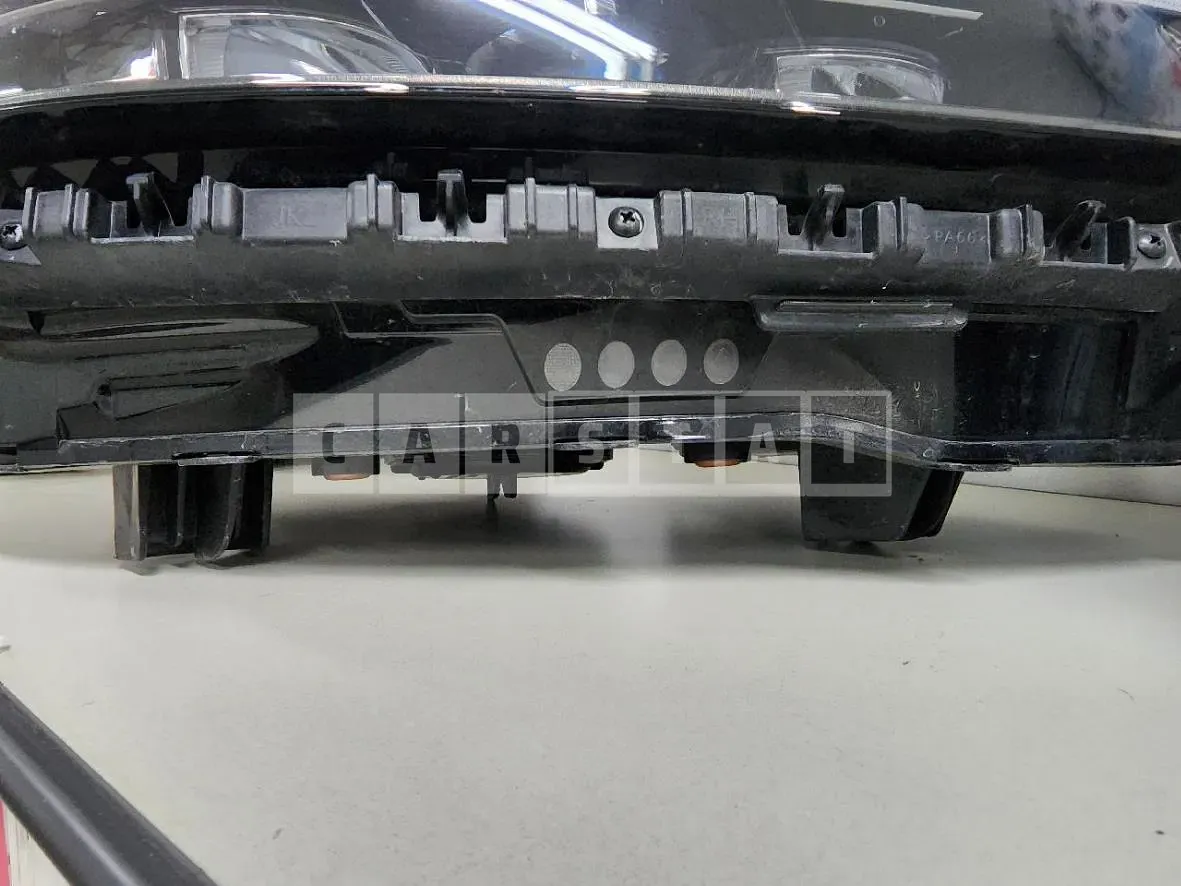 Photo 2 of 15: 2021 Genesis (parts) GV70 Headlamp — Korean insurance auction