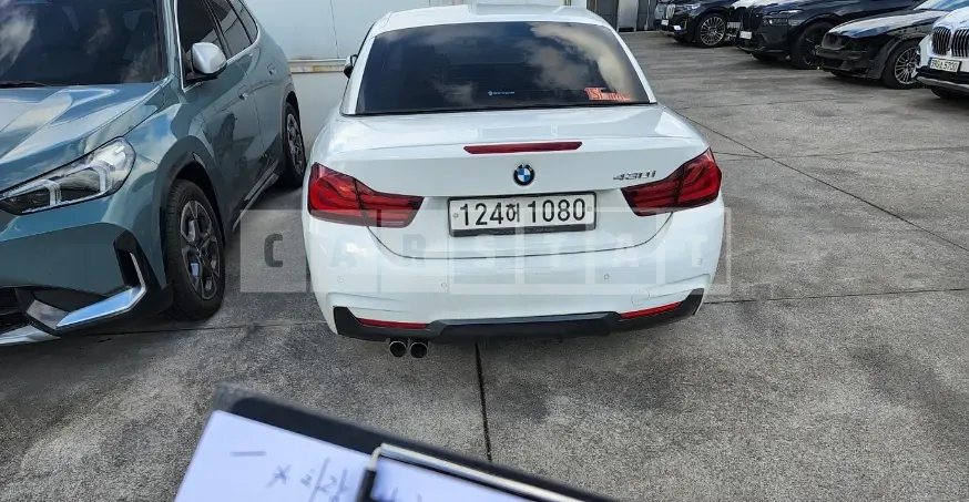 Photo 2 of 4: 2020 BMW 430i Convertible M Sport Package — Korean insurance auction