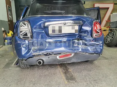 Photo 1 of 30: 2016 MINI Cooper D Five-Door — Korean insurance auction