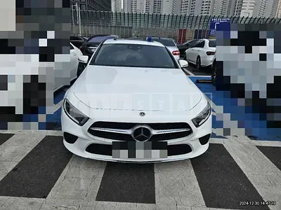 Photo 1 of 17: 2018 Mercedes-Benz CLS400 d 4Matic — Korean insurance auction