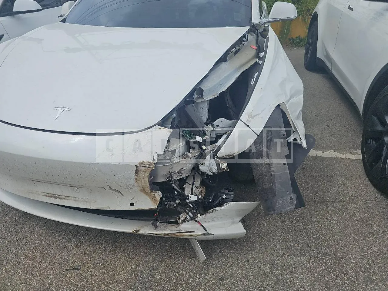 Photo 2 of 46: 2020 Tesla Model 3 Long Range, VIN 5YJ3E1EB5LF695306 — Korean insurance auction