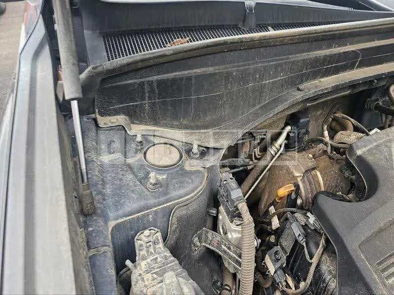 Photo 2 of 32: 2019 Hyundai Palisade, VIN KMHR381ADKU015784 — Korean insurance auction