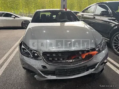 Photo 1 of 24: 2015 Mercedes-Benz E300 4Matic — Korean insurance auction