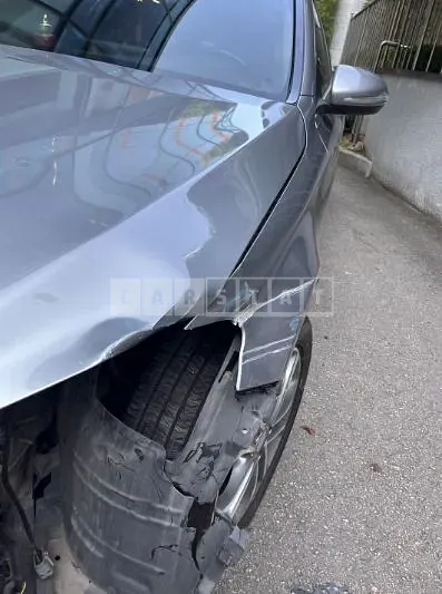 Photo 2 of 10: 2015 Mercedes-Benz C220 BlueTec, VIN WDDWF0EB3FF125797 — Korean insurance auction