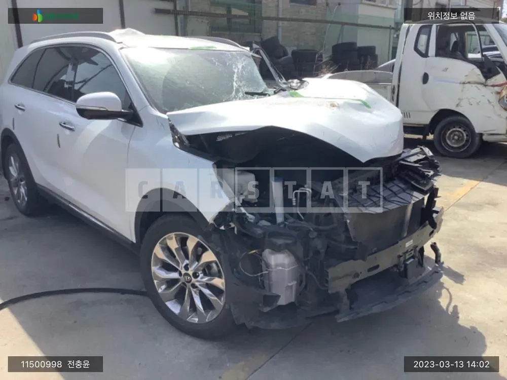 Photo 2 of 15: 2018 Kia Sorento /Sorrento, VIN KNAPK81ADKA484228 — Korean insurance auction