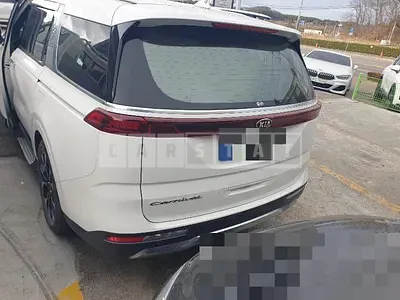 Photo 1 of 27: 2020 Kia Carnival 2.2, VIN KNANE81BBMS025839 — Korean insurance auction