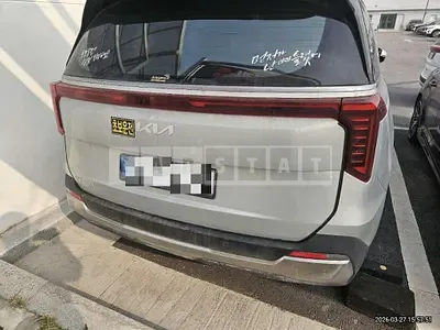 Photo 1 of 10: 2025 Kia Carnivals — Korean insurance auction