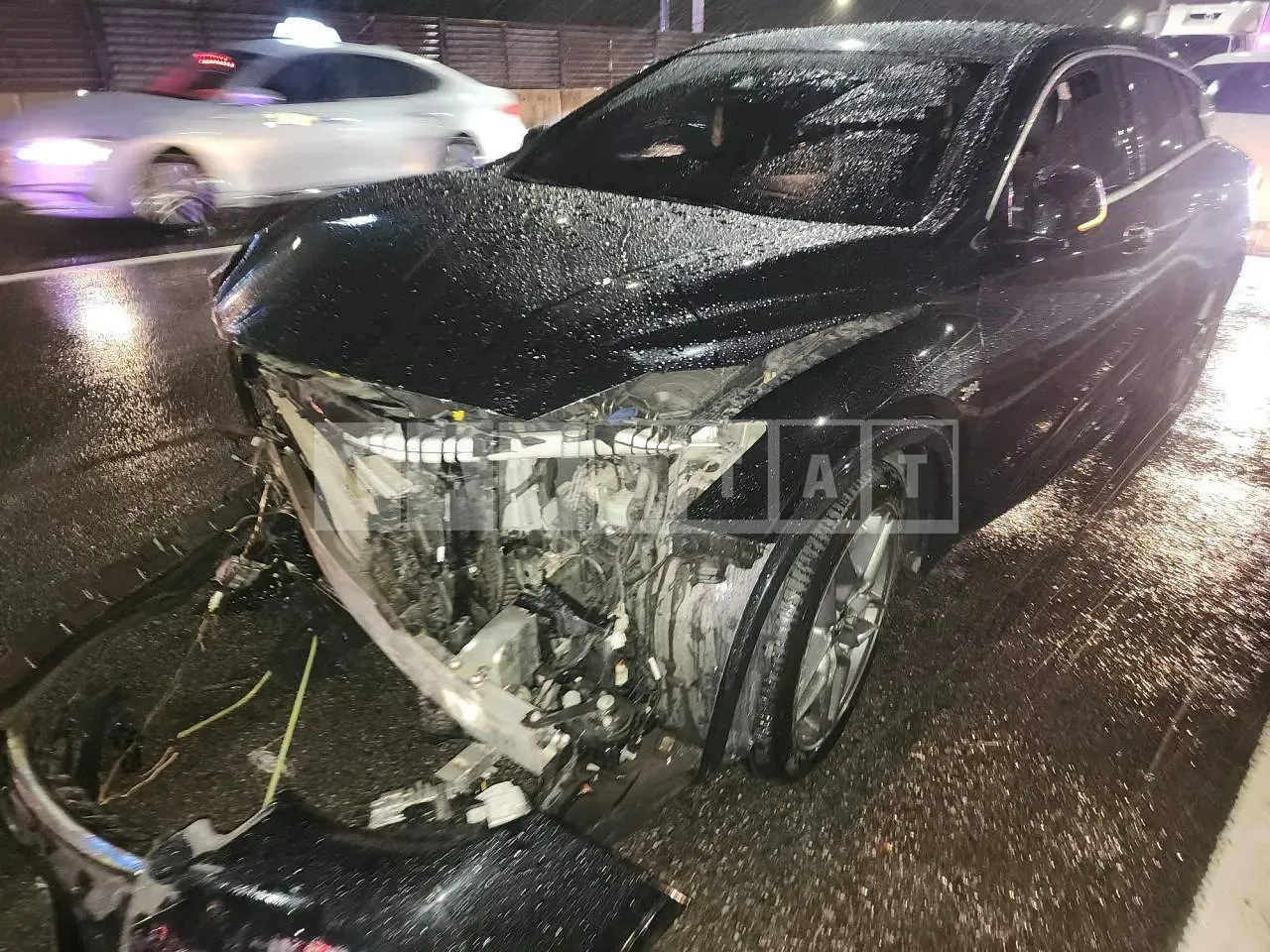 Photo 2 of 8: 2018 Infiniti Q30, VIN SJKCH53E4HA060263 — Korean insurance auction