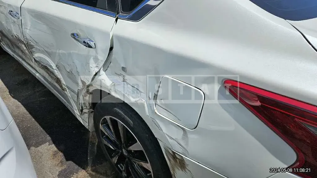 Photo 2 of 40: 2018 Nissan Altima 2.5 — Korean insurance auction