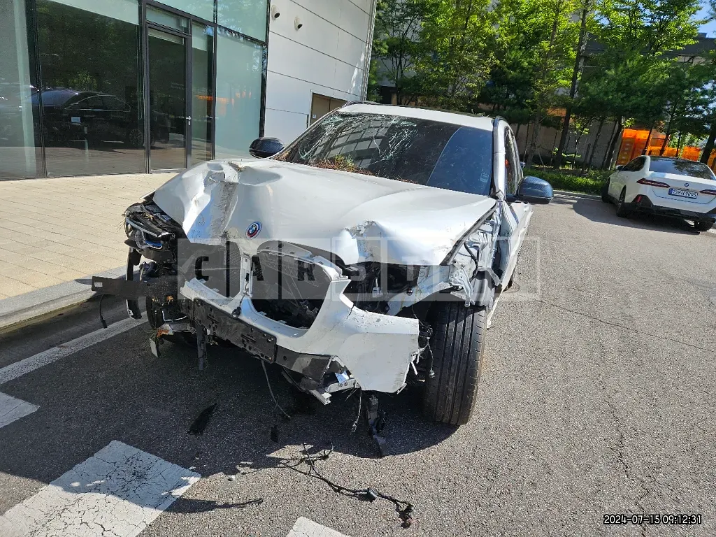Photo 2 of 50: 2023 BMW iX3 M Sport — Korean insurance auction