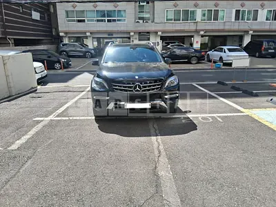 Photo 1 of 32: 2015 Mercedes-Benz ML250 Blutec 4Matic, VIN WDCDA0EB3FA556177 — Korean insurance auction