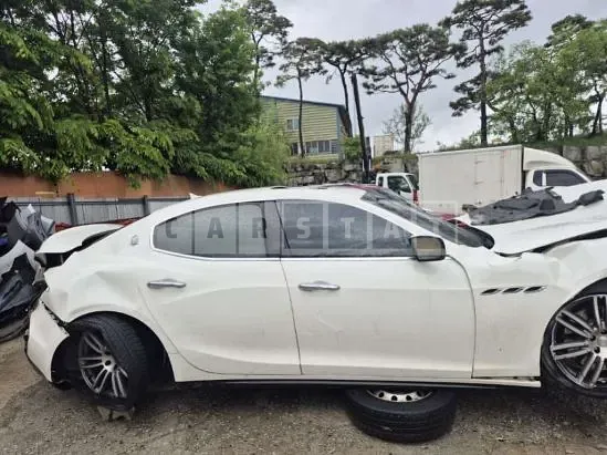 Photo 2 of 11: 2016 Maserati Ghibli Diesel — Korean insurance auction