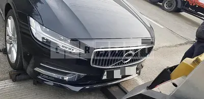Photo 1 of 25: 2019 Volvo S90 T5, VIN LVYPS102DKP066990 — Korean insurance auction