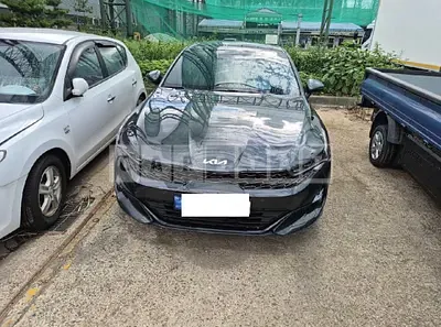 Photo 1 of 32: 2022 Kia K5 — Korean insurance auction